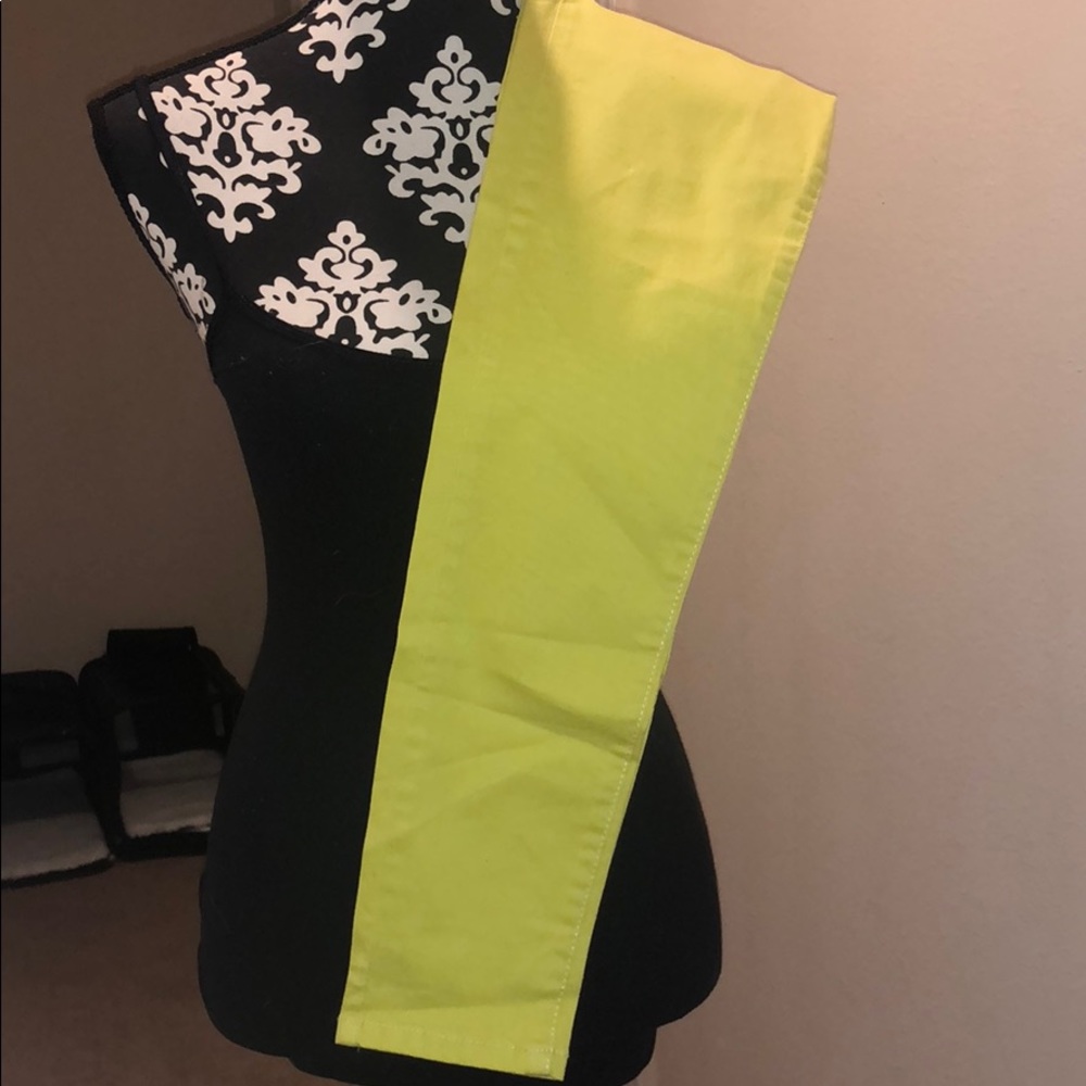 NEED GONE 🗣 Skinny Jeans Jeggings Bright Green